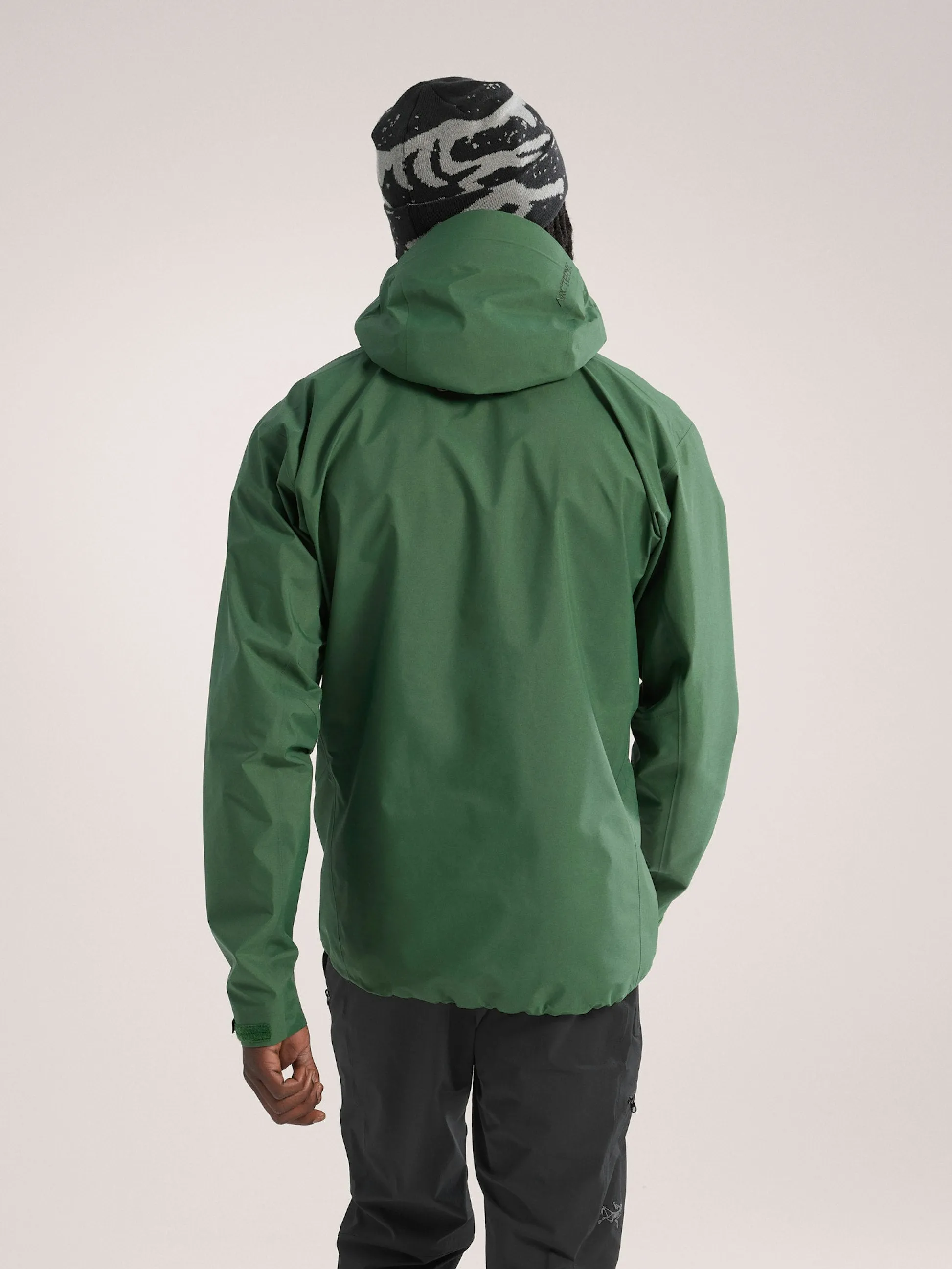 Men's Beta SL Jacket (Past Season)