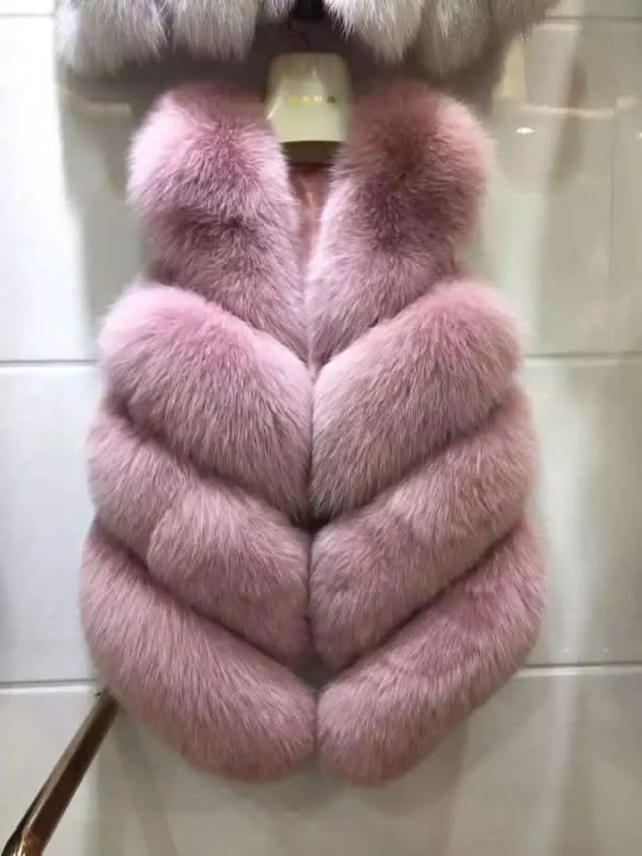 Stylish Sleeveless Faux Fur Winter Vest for Women – Essential 2022 Fashion Piece