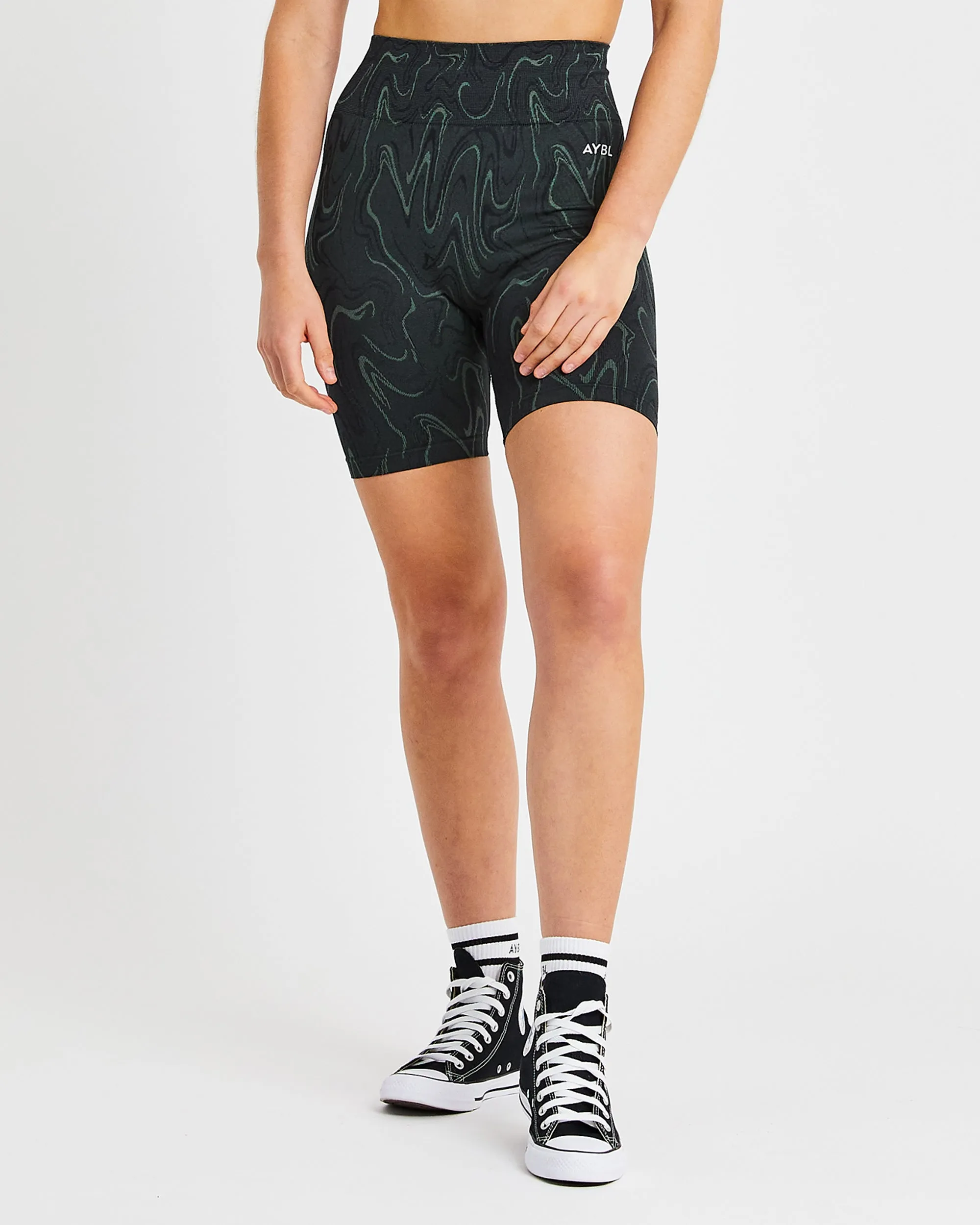 Velocity Seamless Shorts - Black
