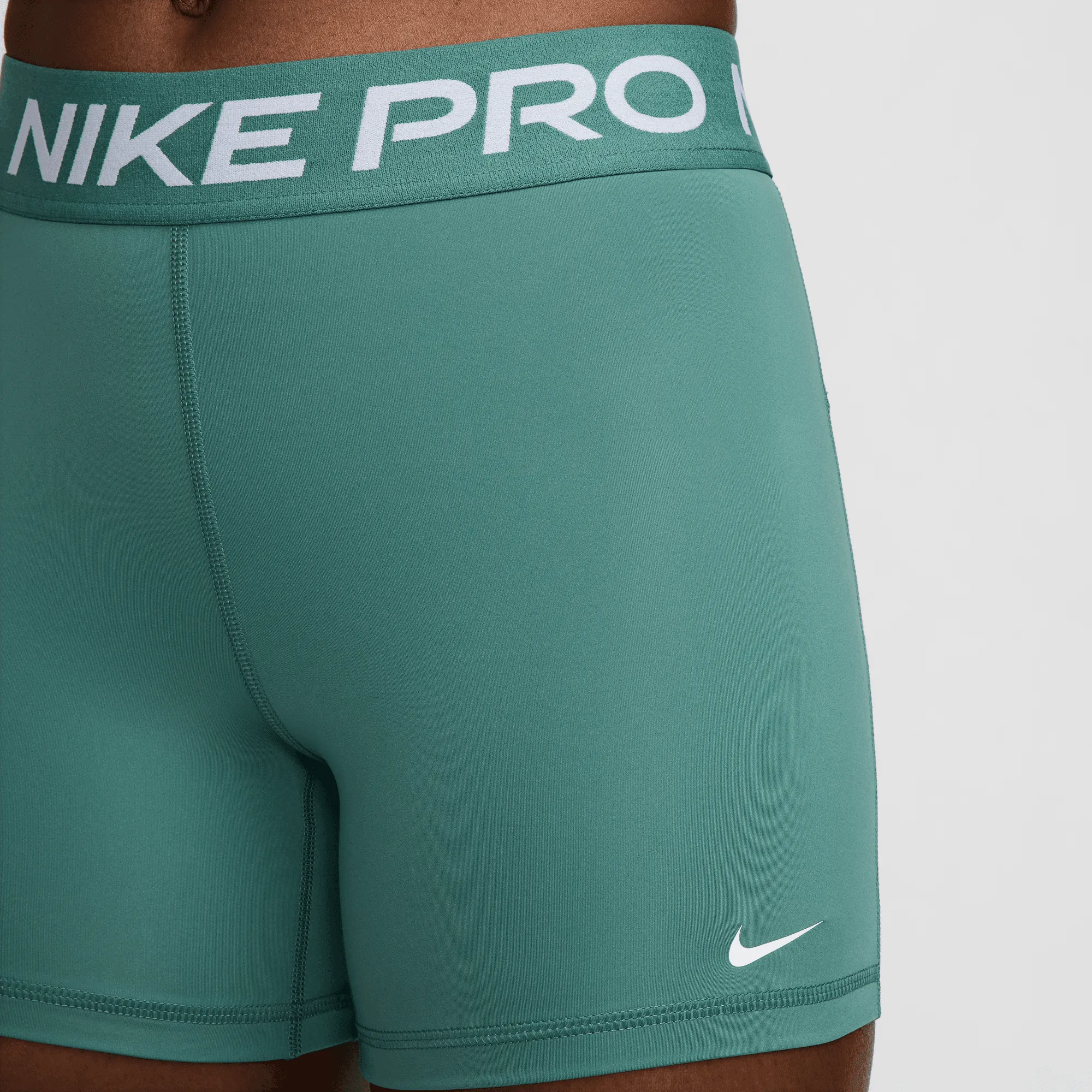 Women's Pro 365 5" Shorts (361 - Bicoastal/White)